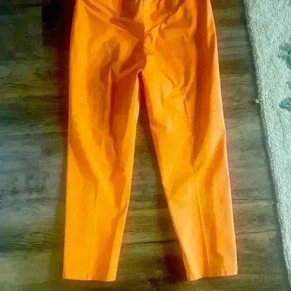Ladies Tyler Boe orange cotton stretch pants.  NWT. Size 8. Perfect condition - Picture 3 of 8